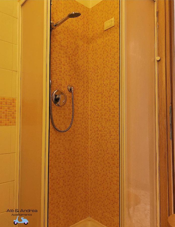 Ale&Andrea Apartments Blu & Lilla Rome Luaran gambar
