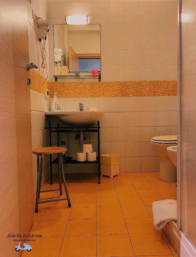 Ale&Andrea Apartments Blu & Lilla Rome Luaran gambar