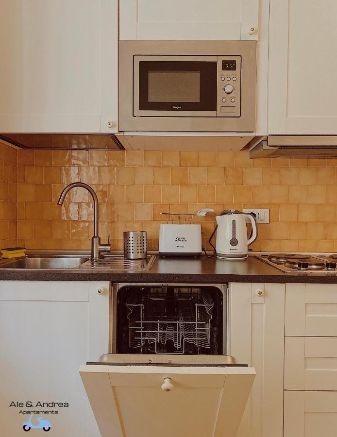 Ale&Andrea Apartments Blu & Lilla Rome Luaran gambar